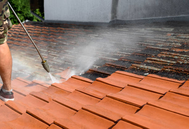 Why Choose Our Certified Pressure Washing Experts for Your Project Needs in Coralville, IA?