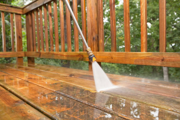 Best Affordable Pressure Washing  in Coralville, IA